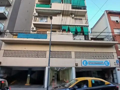 Gascón 1181