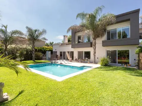 VENTA CASA TERRAVISTA. CREDITO.  PERMUTA. FINANCIA