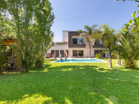 Casa en Venta de 4 dormitorios