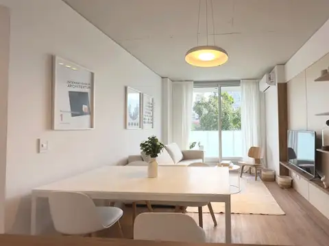 Bernardo De Irigoyen 1100