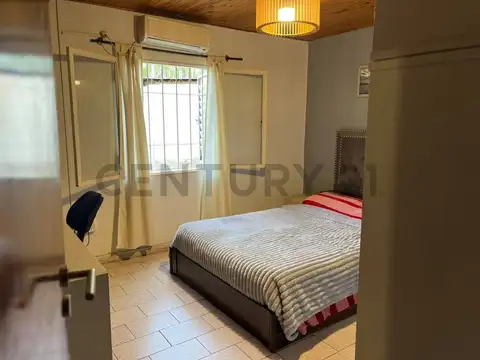 Gran oportunidad sobre av. San Martin esquina 2 casas local y terreno