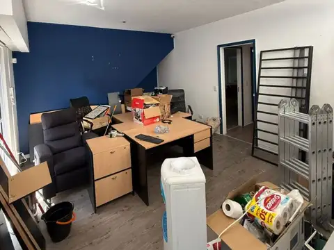 Oficina 3 ambientes con 1 baño