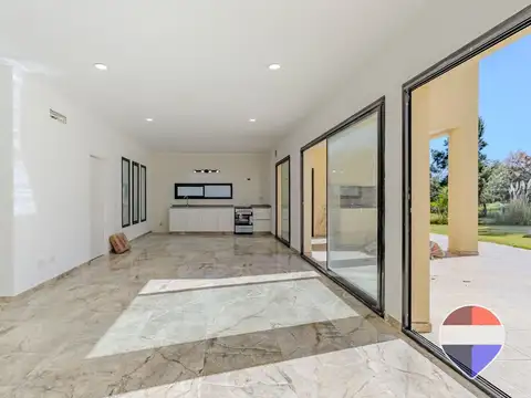 Casa en Venta en Haras Del Sur, USD 200.000