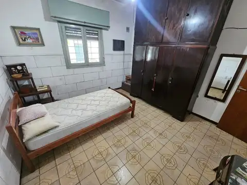 Casa 3 amb. con galpon y amplio lote  Nuvo Valor 