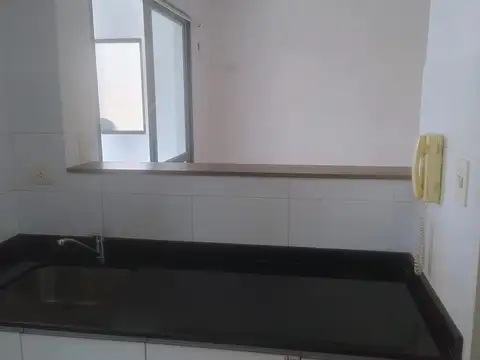 Departamento en Alquiler en Abasto, $ 750.000