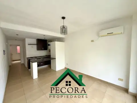 Departamento en Esc.-Centro