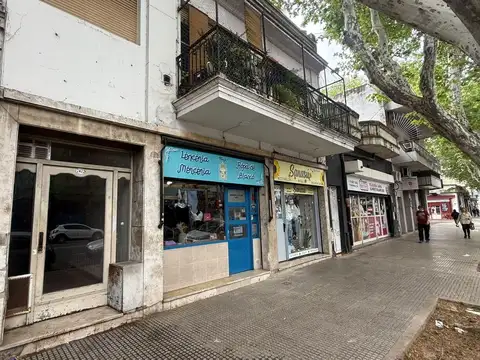 SIN EXPENSAS, Av la plata al 2400, PH 2 Ambientes a Reciclar, Boedo