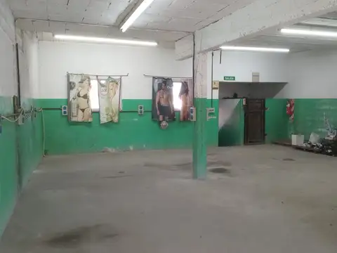Galpon en Alquiler 20  mts Fondo