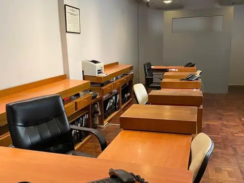 Oficina en Alquiler en Centro, $ 600.000