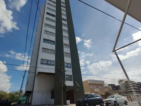 Mendoza  al 4300