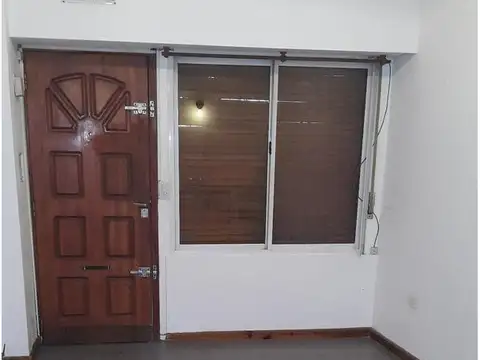 VENTA PH 2 AMBIENTES EN BUENA UBICACION