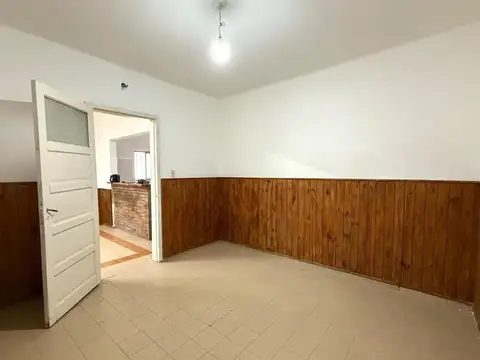 CASA 3 AMB EN VENTA EN R. CALZADA