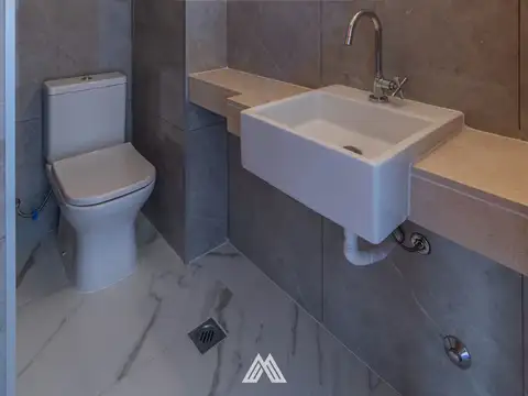 Departamento en Alquiler con 2 cocheras