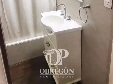 Depto Tipo Casa 3 ambientes con 2 baños