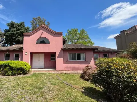 Casa en venta en San Francisco Manzanares en una planta, apto credito