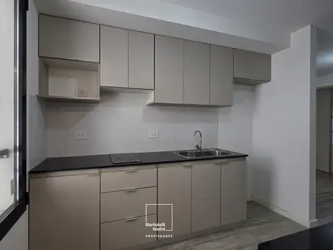 Chacabuco 1800, Piso 01