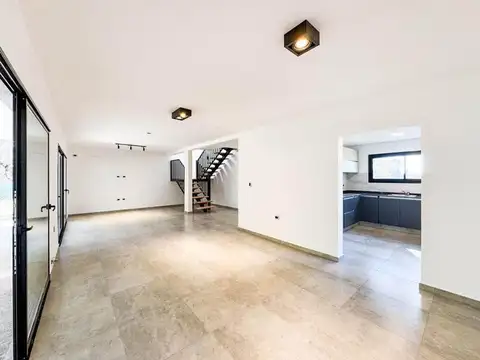 Casa en Venta en Valle del Golf, USD 210.000