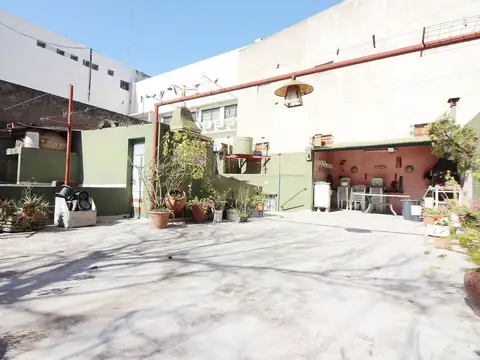 Venta Casa  Parque Patricios Garaje APTO CREDITO