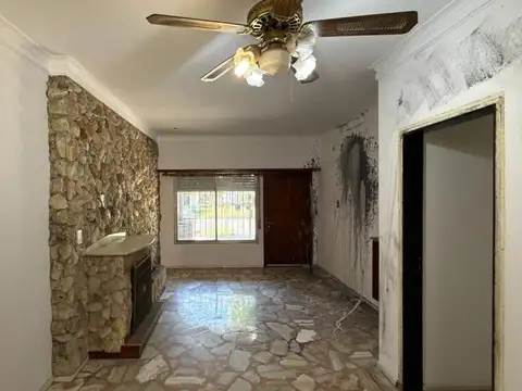 Casa en Venta en Villa Luzuriaga, USD 95.000