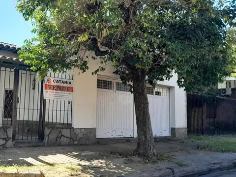 CASA LOTE PROPIO   MUY LINDA ZONA 