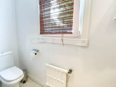 Casa 11 ambientes con 5 baños