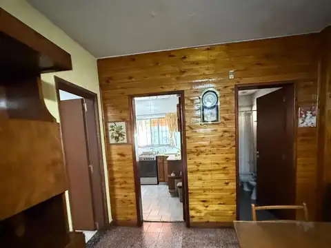 CASA EN EXCELENTE UBICACION 