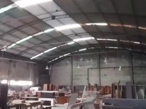 Galpon en Alquiler en Ramos Mejía, $ 12.000.000