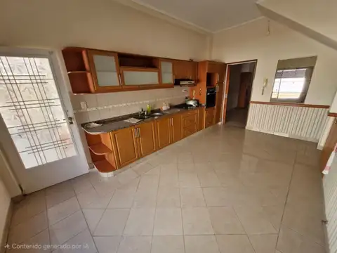 Alquiler de Casa 4 AMBIENTES en El Palomar, Morón