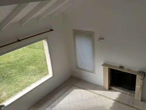 Casa en Alquiler en Los Ceibos, USD 2.300