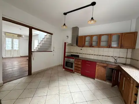 Depto Tipo Casa en Venta con 1 cocheras