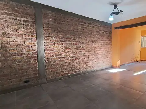 VENTA DUPLEX DOS DORMITORIOS  CON QUINCHO