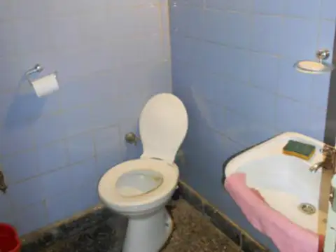 Venta de Local comercial de 35 M2 Zona Htal. Italiano 