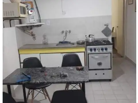 Juan Manuel de Rosas 3100 , Piso 1