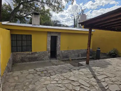 Avda. Los Paraisos 100
