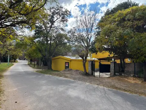 Venta de casa en Potrero de los Funes