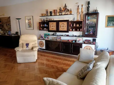 Departamento 5 ambientes con 3 baños