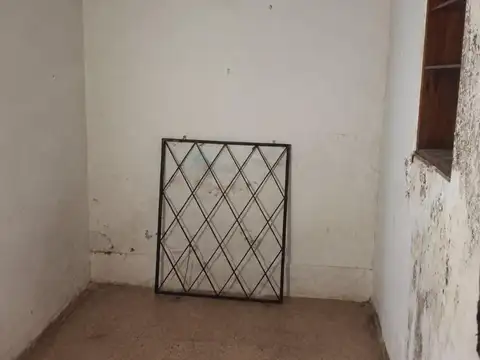Depto Tipo Casa en Venta 40 años