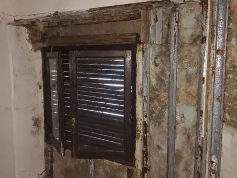 Depto Tipo Casa 2 ambientes con 1 baño