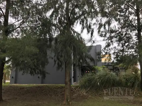 Casa en Alquiler al Este