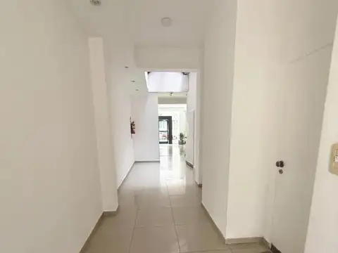 Venta Departamento  2 ambientes en Villa del parque.