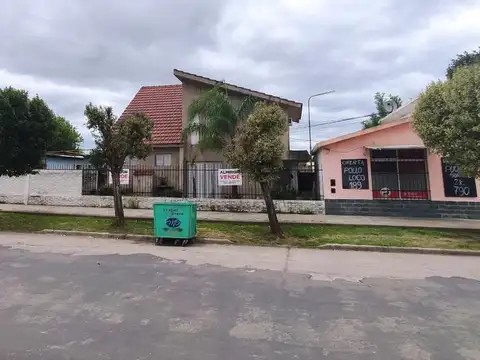 Gran Inmueble compuesto | Casa | Departamento | Local Comercial | Capitán Bermúdez