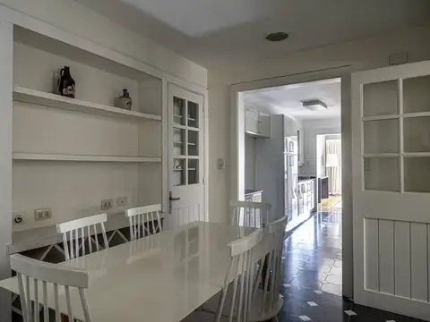 Departamento en Venta de 6 ambientes