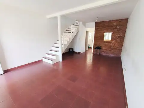 Casa en Venta en Pilar, USD 79.000