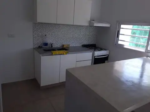 Casa en Alquiler en Haras Myriam, $ 800.000