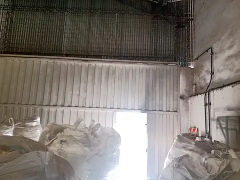 ALQUILER GALPONES CON OFICINAS EN MUY BUEN ESTADO EN FLORENCIO VARELA U$S 3200.-