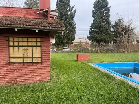VENTA DE CHALET EN FELIX IGLESIAS AL 3000- JOSÉ C PAZ