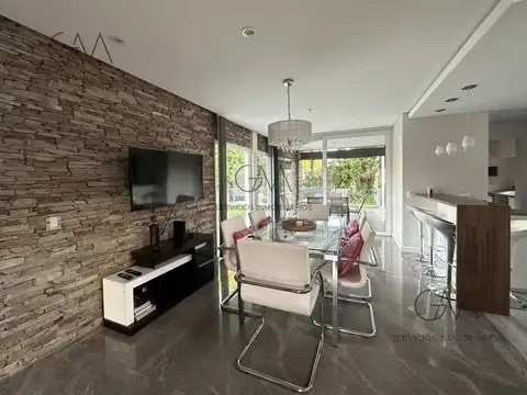 Jorge Newbery 4550, Mar Del Plata, Buenos Aires, Argentina.