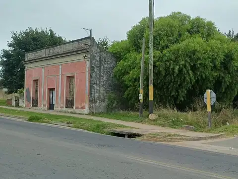 Ruta 75 esquina Los Laureles 100