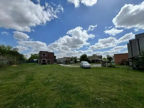 RBS. LOTE EN BARRIO LA AGUSTINA, PILAR, VILLA ASTOLFI