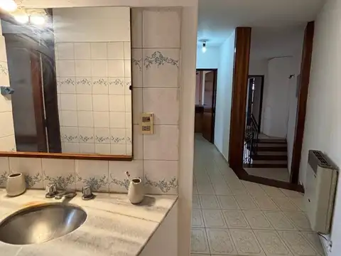 Casa en Venta en Mendoza, USD 220.000